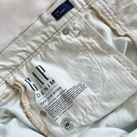 GAP Womens Light Wash Denim Shorts High-Rise 3" Inseam Raw Hem Jean Size 27R - Picture 4 of 5